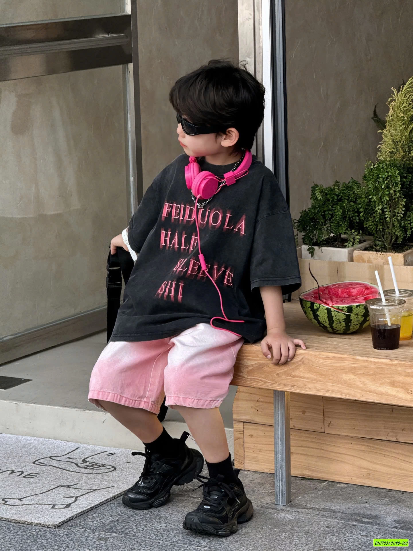 ÁO DEN IN CHỮ MIX SHORT HỒNG LOANG