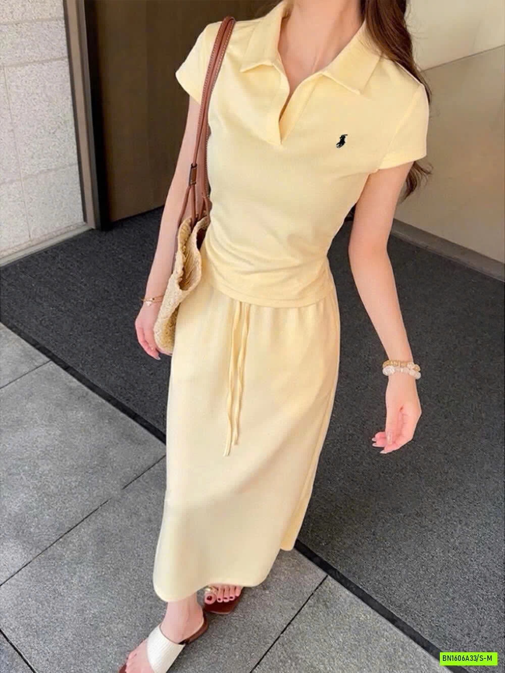 MONTOGHI LOGO NGỰA WG.WE