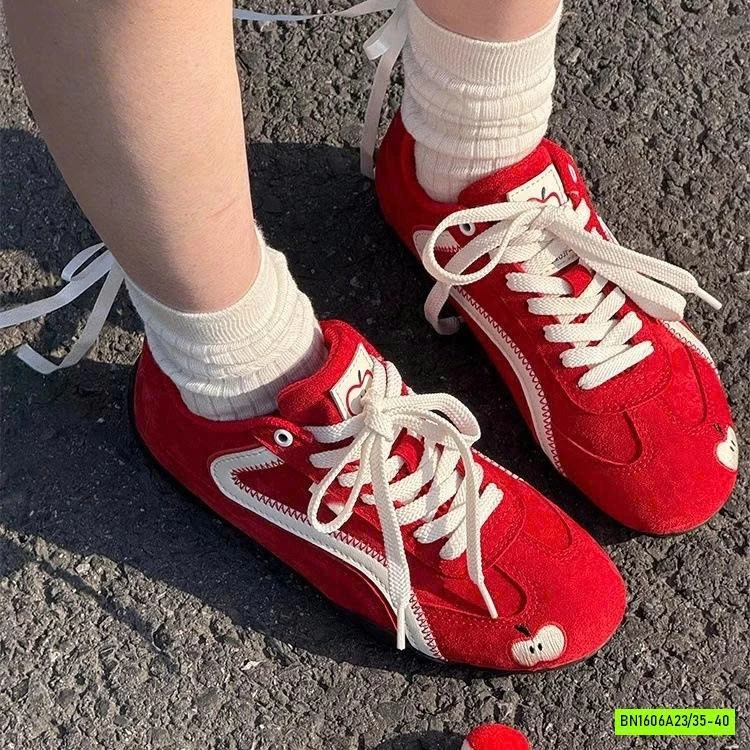 GIÀY TT ĐỎ THÊU TÁO