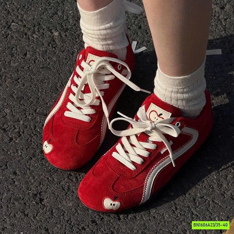 GIÀY TT ĐỎ THÊU TÁO