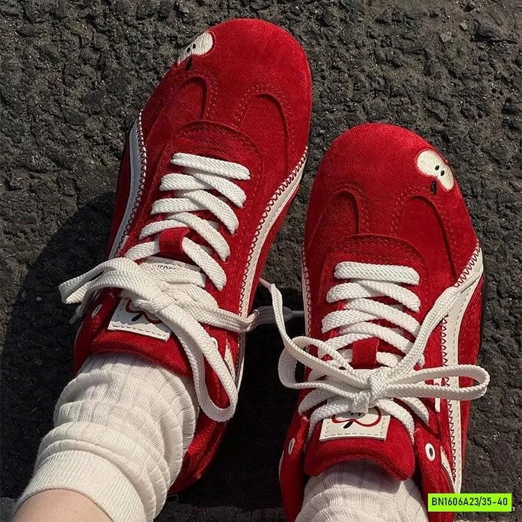 GIÀY TT ĐỎ THÊU TÁO