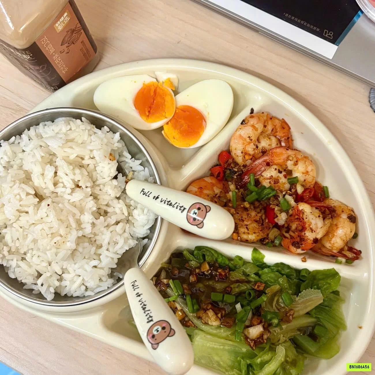 SÉT KHAY ĂN 4 CHI TIẾT