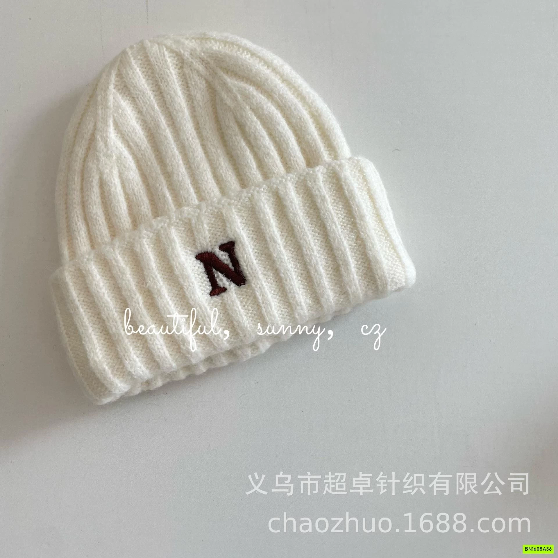 MŨ LEN THÊU CHỮ N