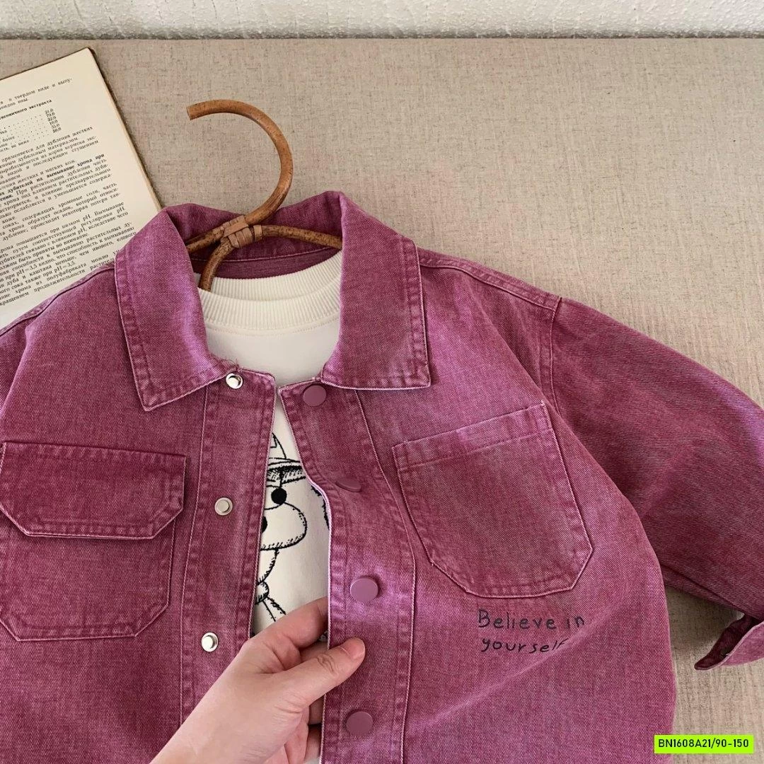 KHOÁC DENIM TÚI NGỰC HỒNG TÍM