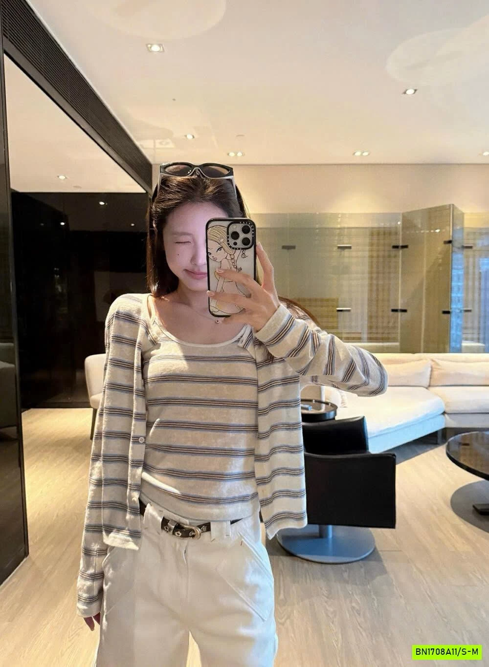 SÉT ÁO 2 DÂY + CARDIGAN KẺ WGWE6850