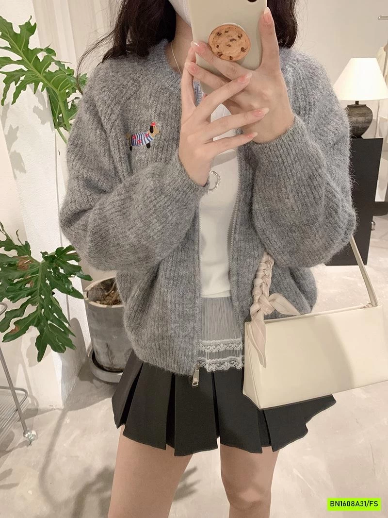 KHOÁC LEN DỆT LOGO CÚN