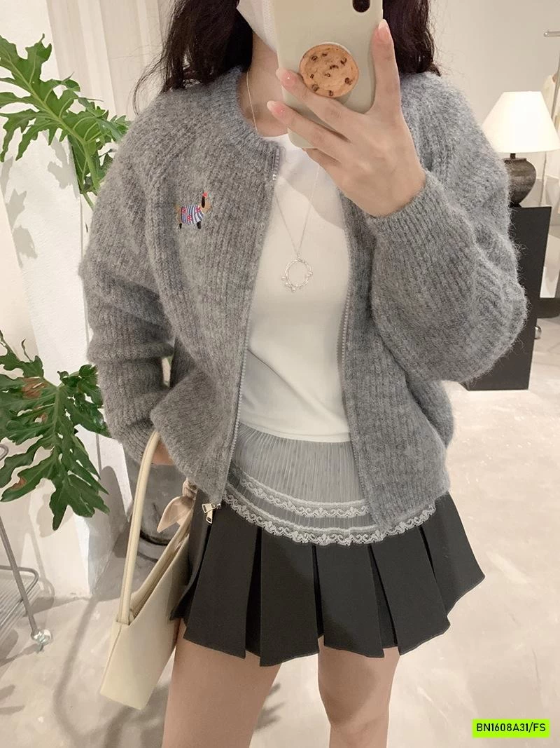 KHOÁC LEN DỆT LOGO CÚN