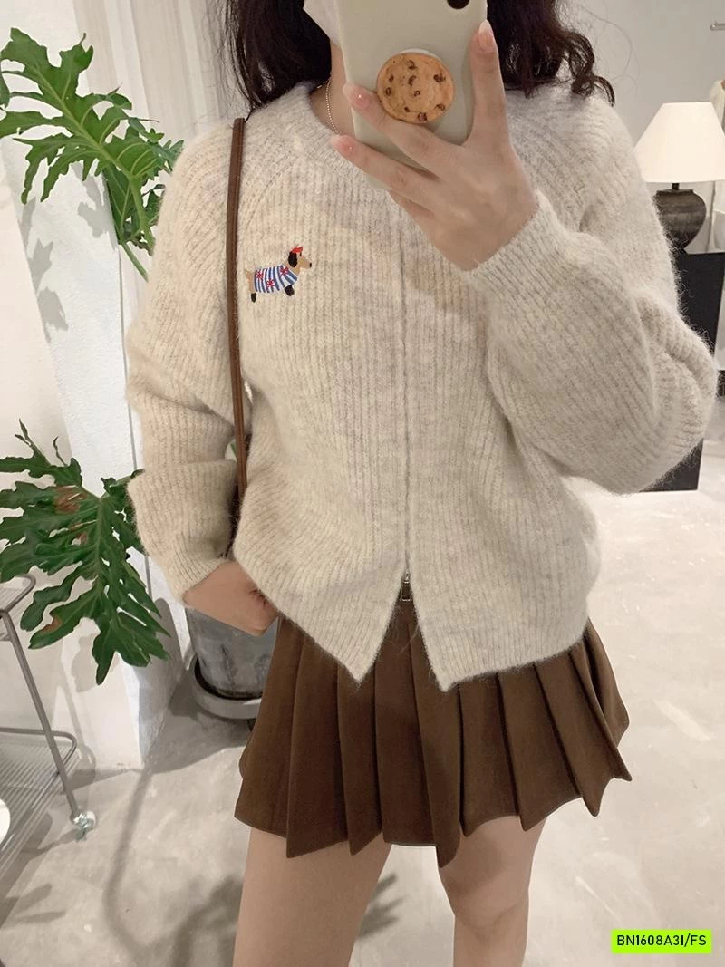 KHOÁC LEN DỆT LOGO CÚN