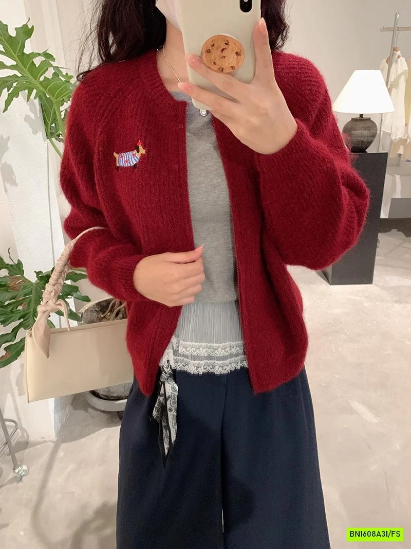 KHOÁC LEN DỆT LOGO CÚN