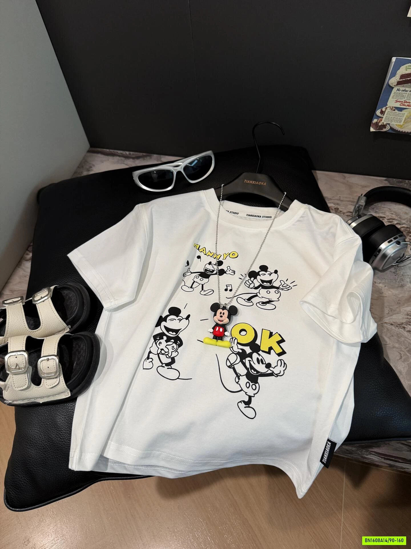 ÁO THUN MICKEY CỔ TRÒN