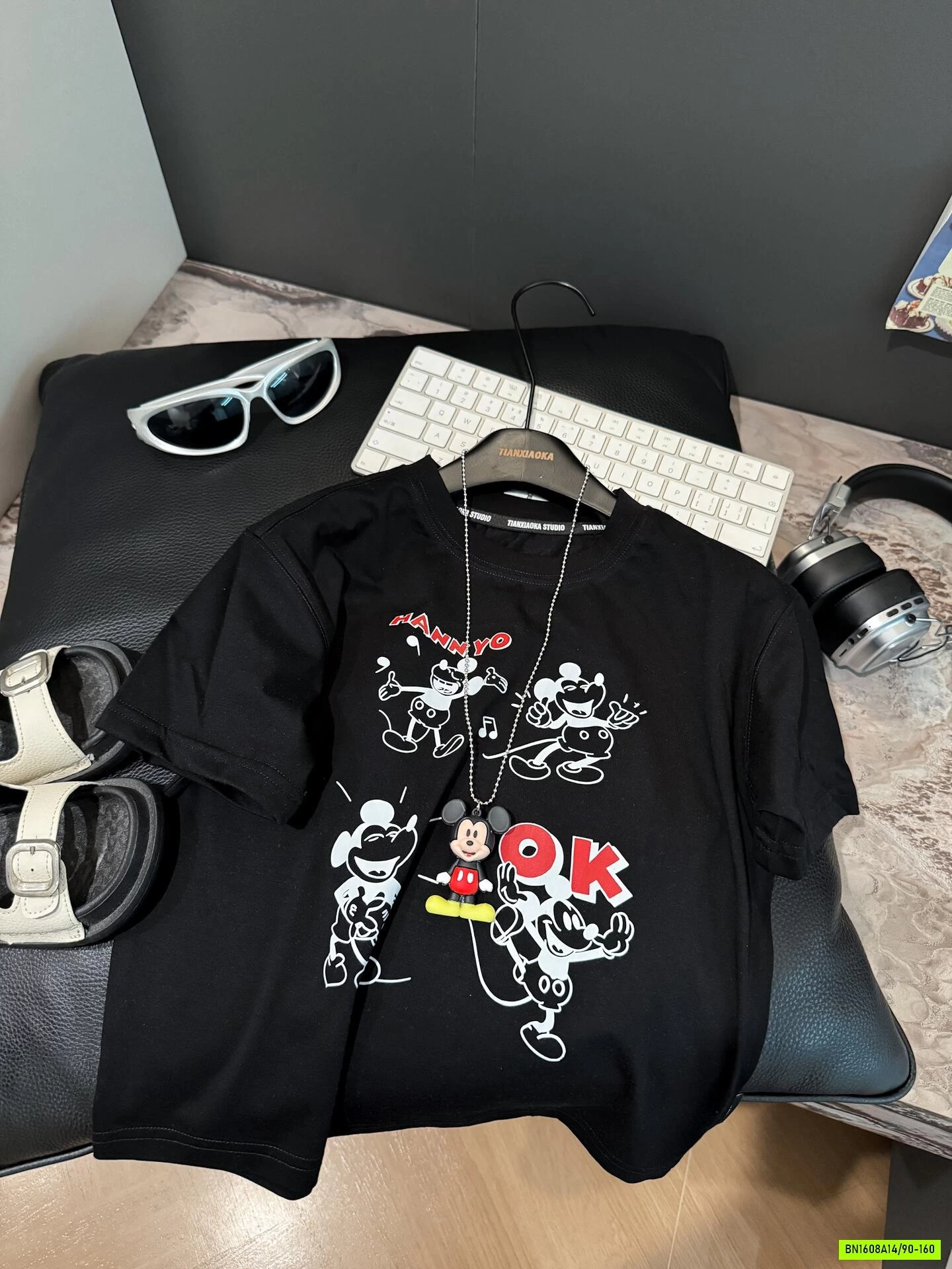 ÁO THUN MICKEY CỔ TRÒN