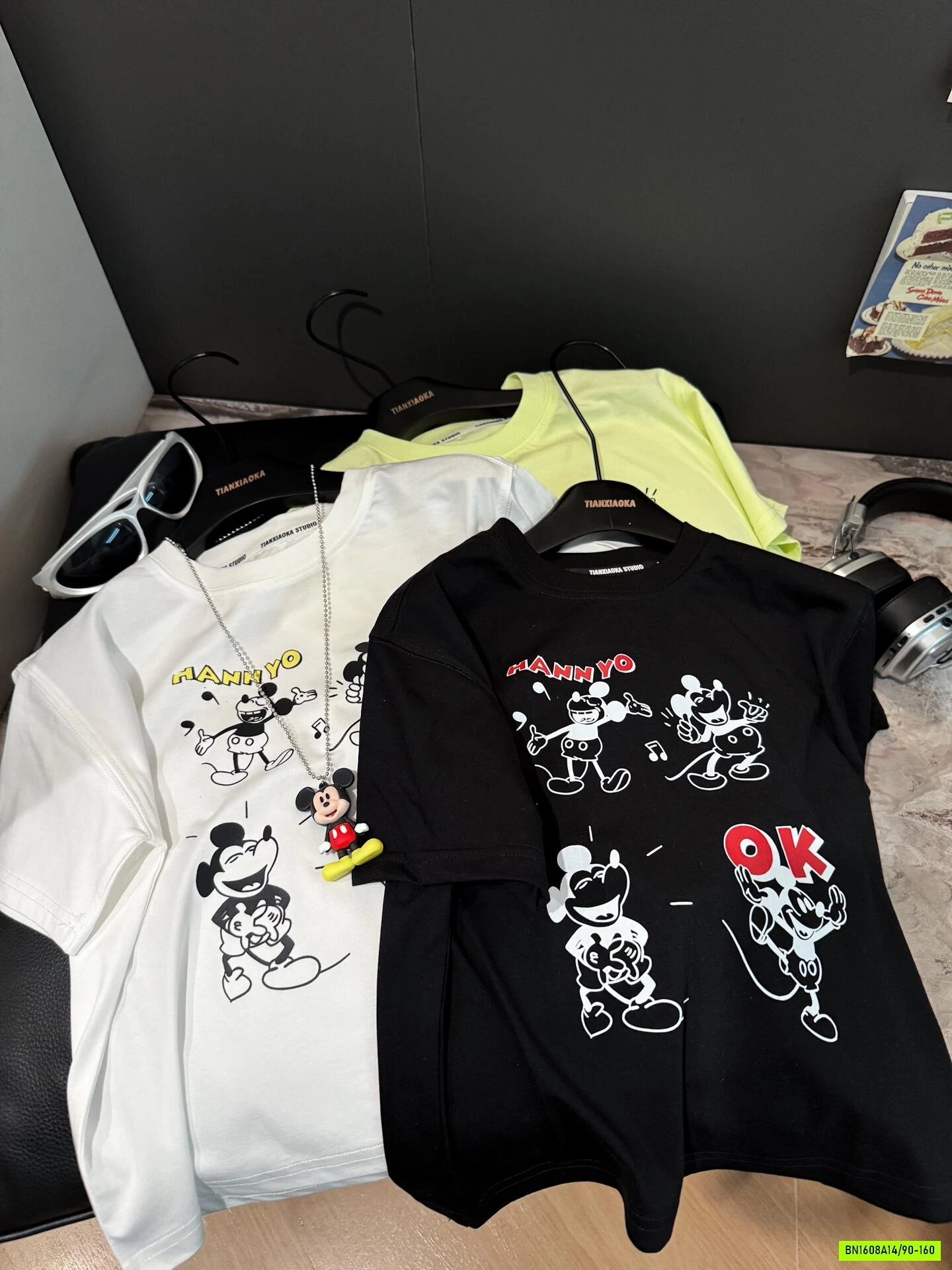 ÁO THUN MICKEY CỔ TRÒN