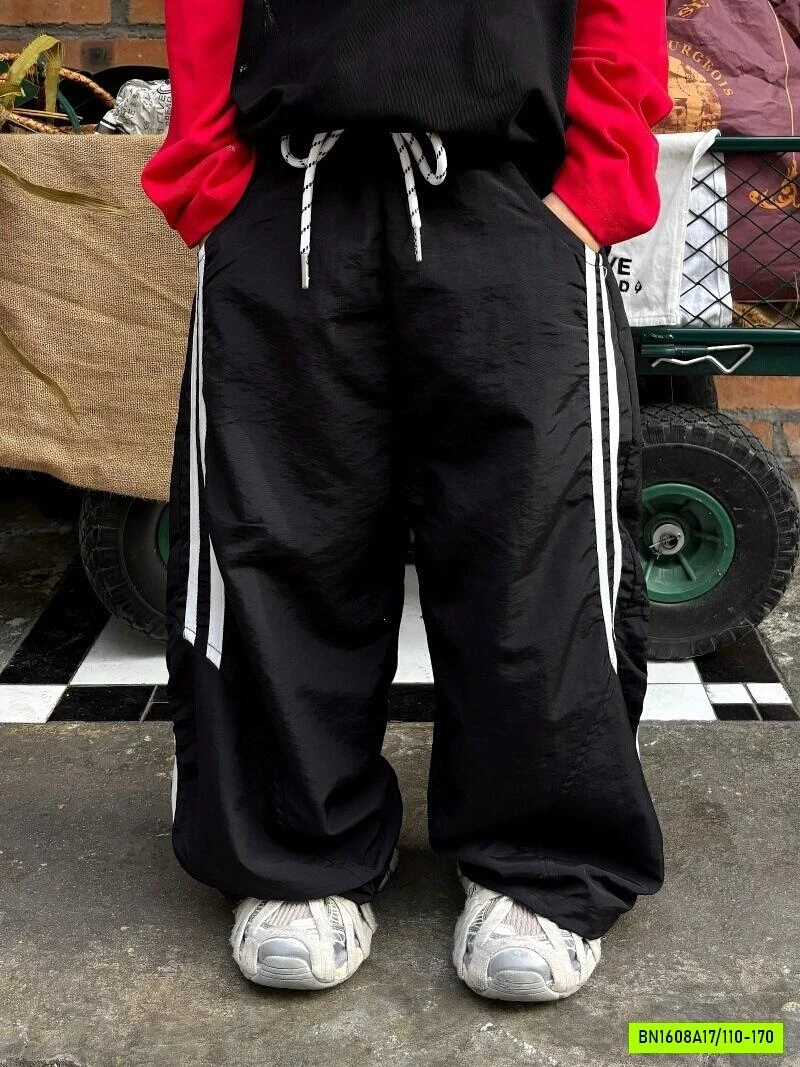 JOGGER GIÓ SỌC BÊN XUẤT HÀN