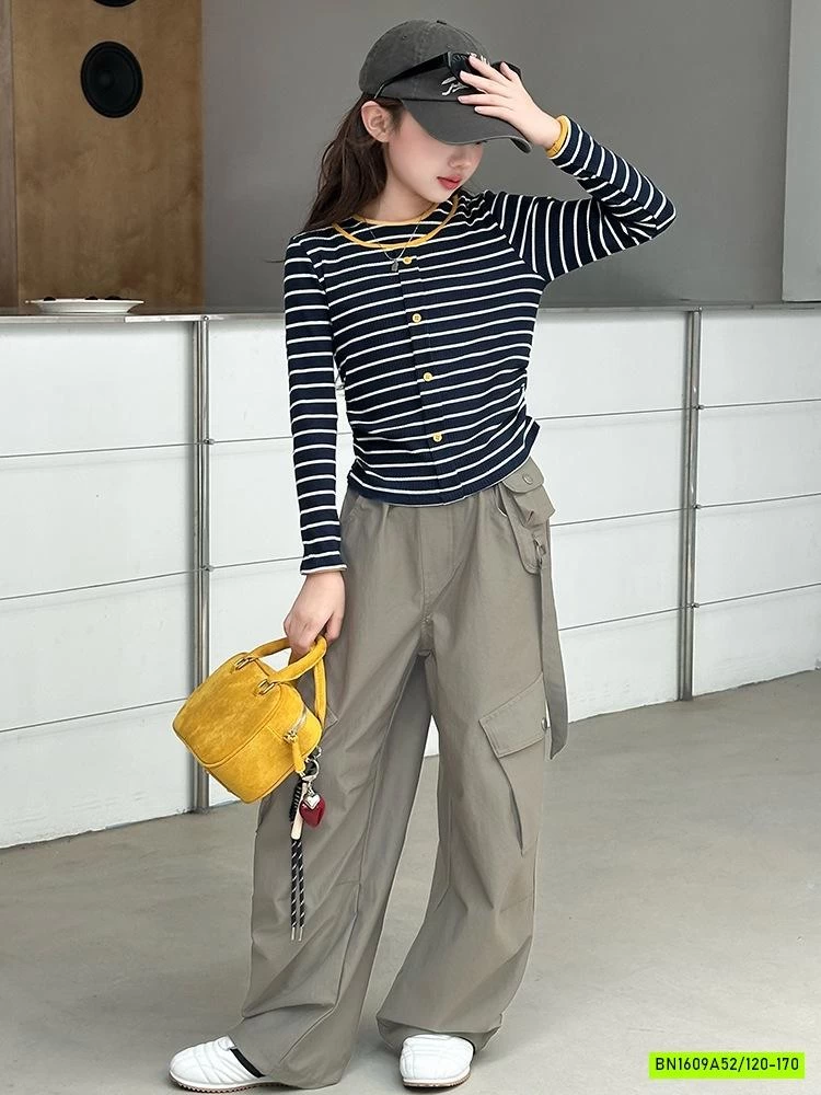 CROPTOP KẺ MIX JOGGER GIÓ