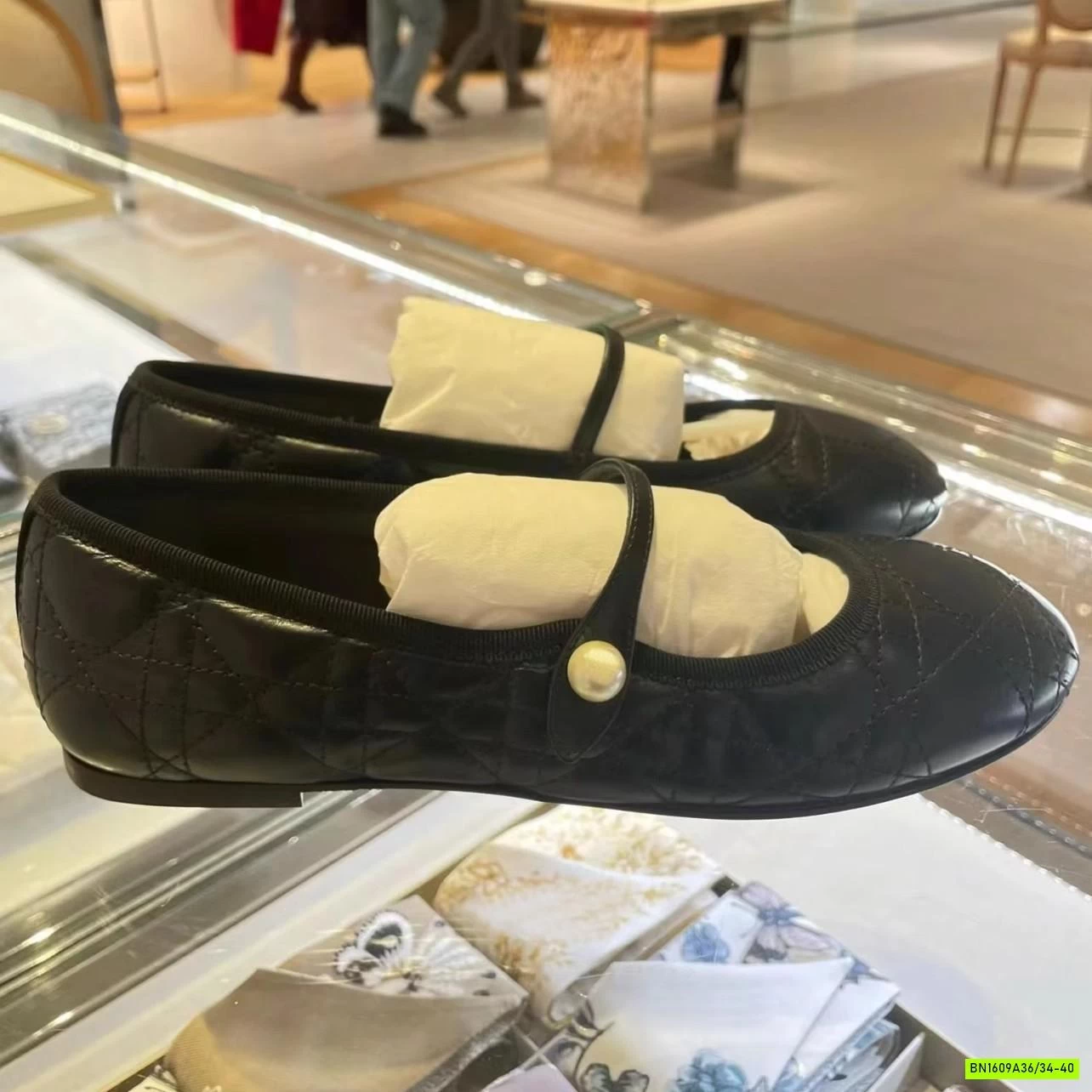 GIÀY BÚP BÊ TRẦN TRÁM