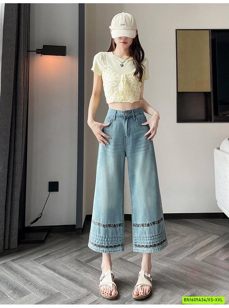 JEANS SUÔNG LỠ THÊU GẤU