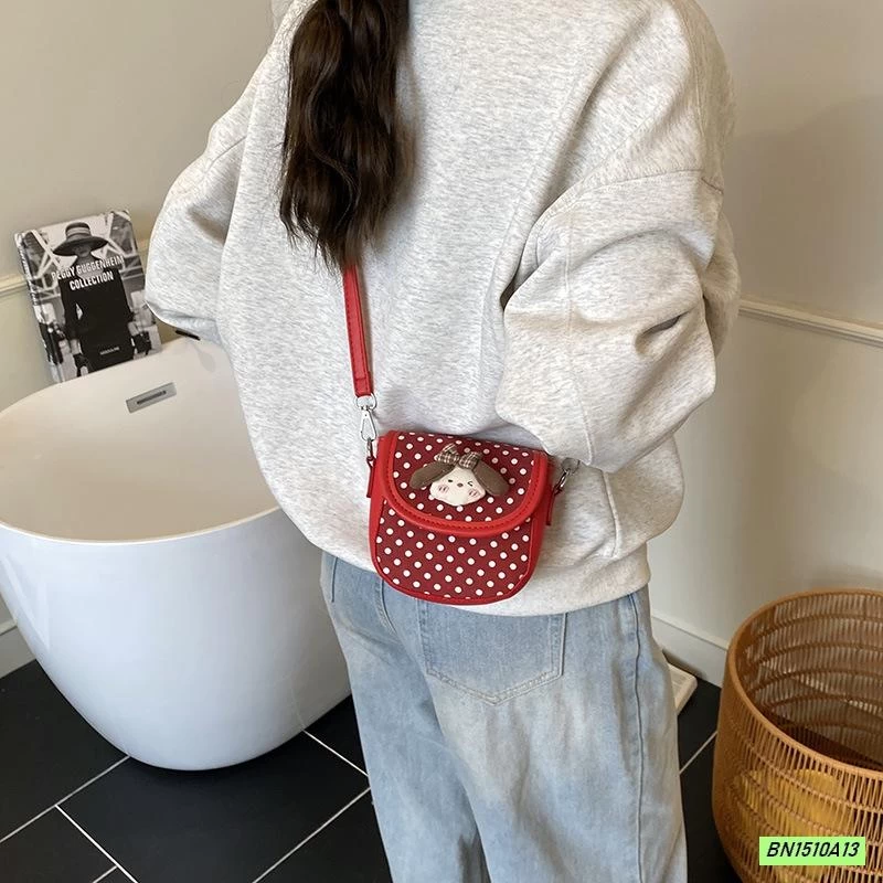 TÚI XÁCH MINI GẮN BÚP BÊ