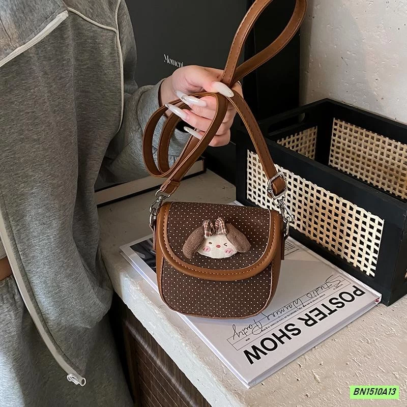 TÚI XÁCH MINI GẮN BÚP BÊ