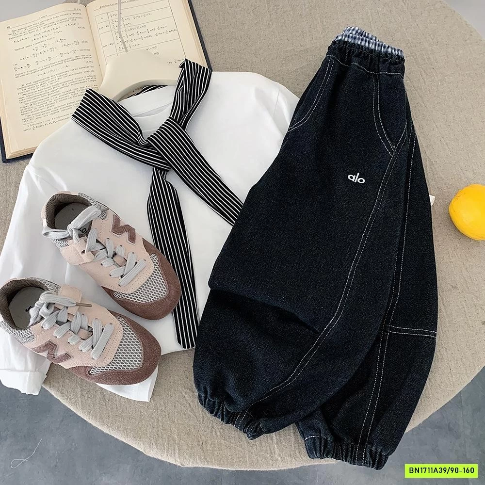 JEANS BAGGY THÊU ALO