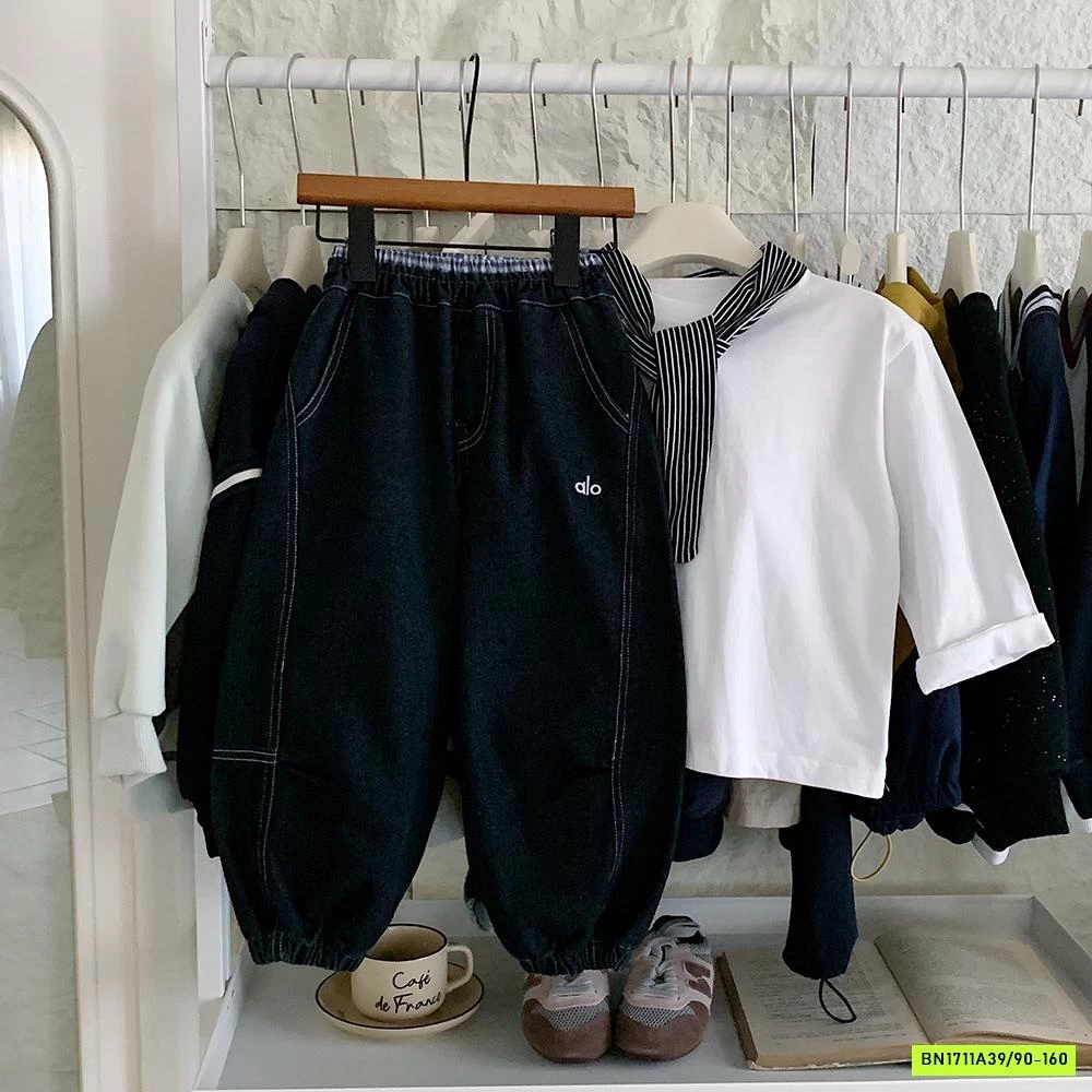 JEANS BAGGY THÊU ALO