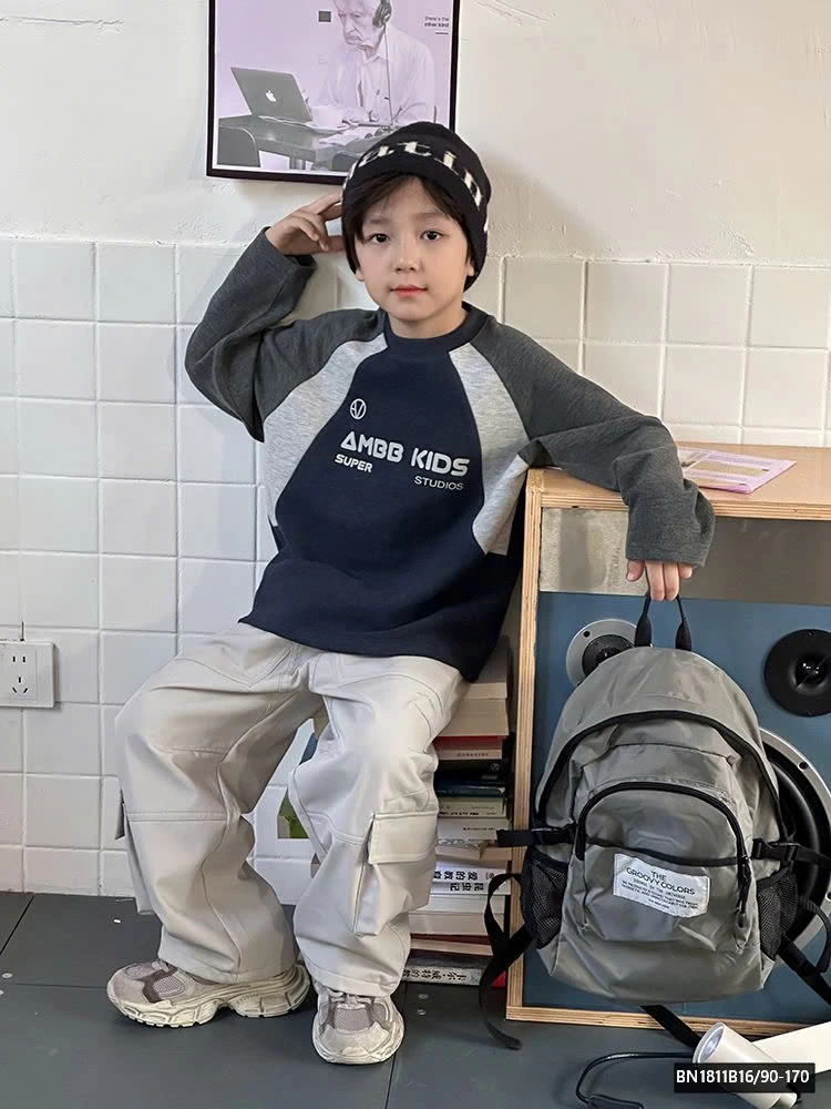 ÁO THUN PHỐI MÀU AMBB