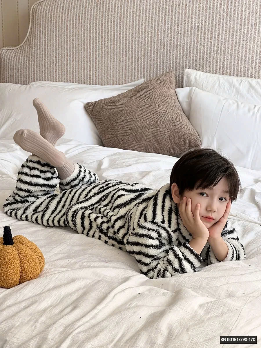 BỘ NGỦ LÔNG KẺ NGANG MÙA ĐÔNG AMBB