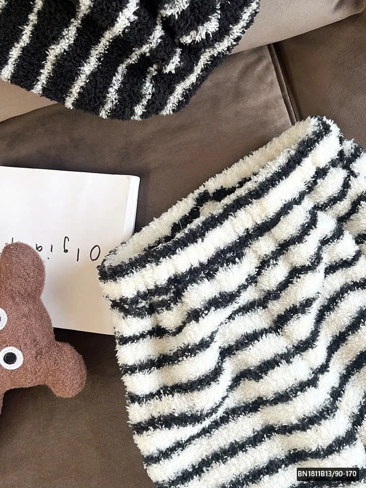 BỘ NGỦ LÔNG KẺ NGANG MÙA ĐÔNG AMBB