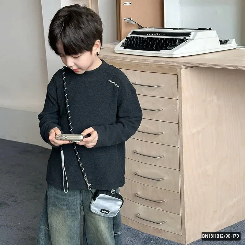 ÁO THUN GIỮ NHIỆT CHỮ VAI  AMBB  24A138