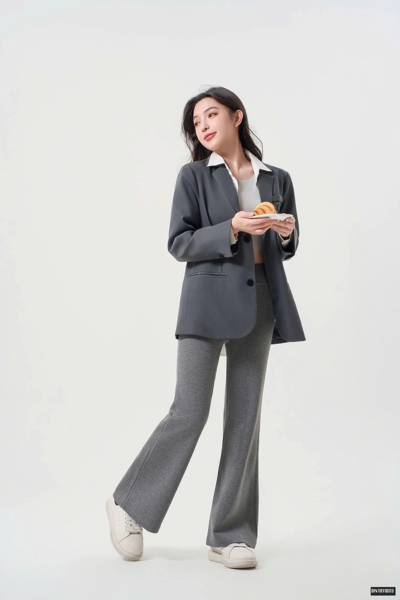 QUẦN COTTON ỐNG ĐỨNG DÁNG LOE NHẸ