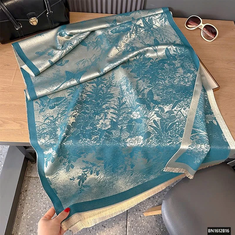 KHĂN CHOÀNG GIẢ LỤA HỌA TIẾT BƯỚM