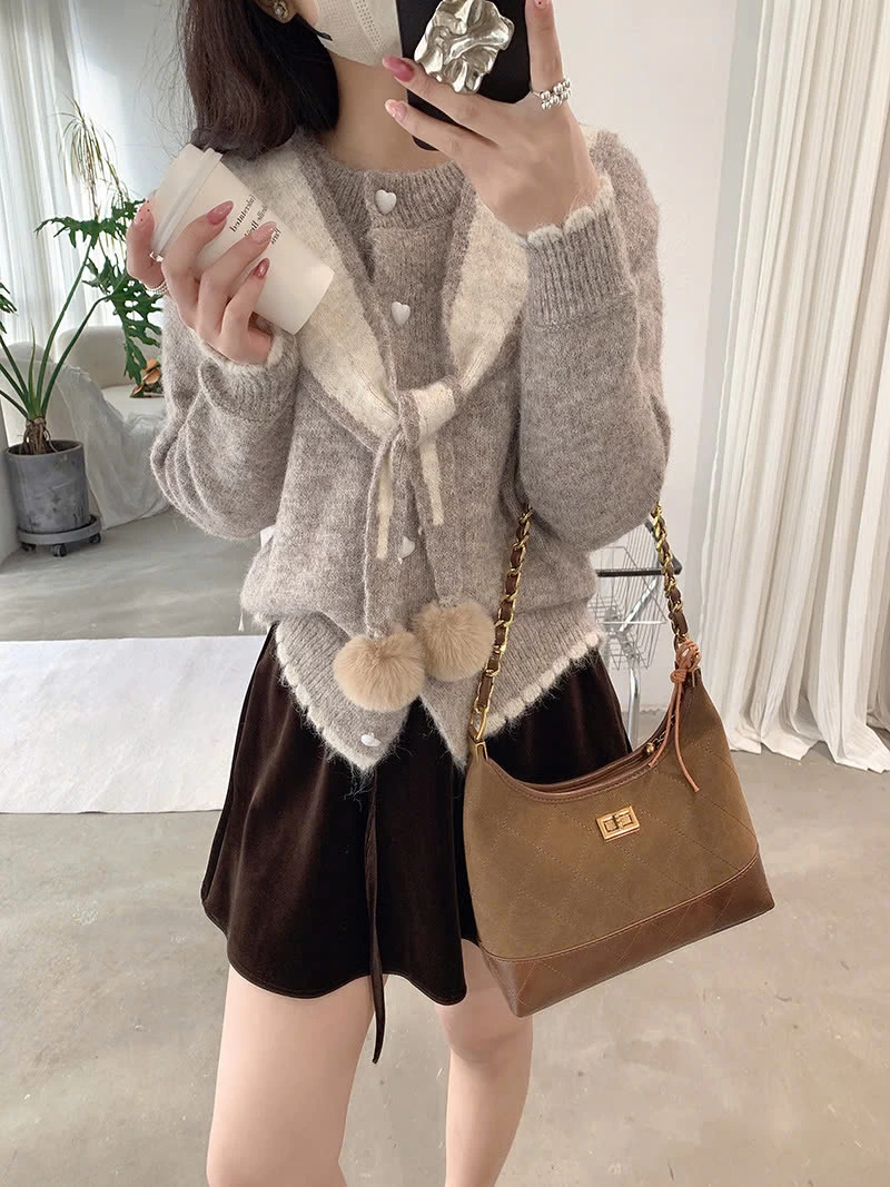 ÁO LEN KÈM KHĂN QUẢ BÔNG