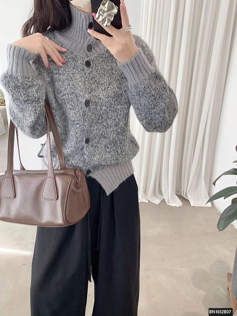 ÁO LEN LÔNG PHỐI CỔ CAO ĐÓNG CÚC