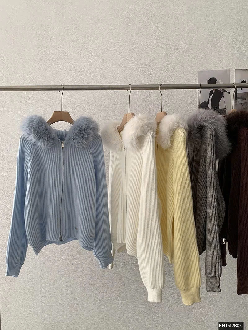 ÁO KHOÁC LEN CỔ LÔNG