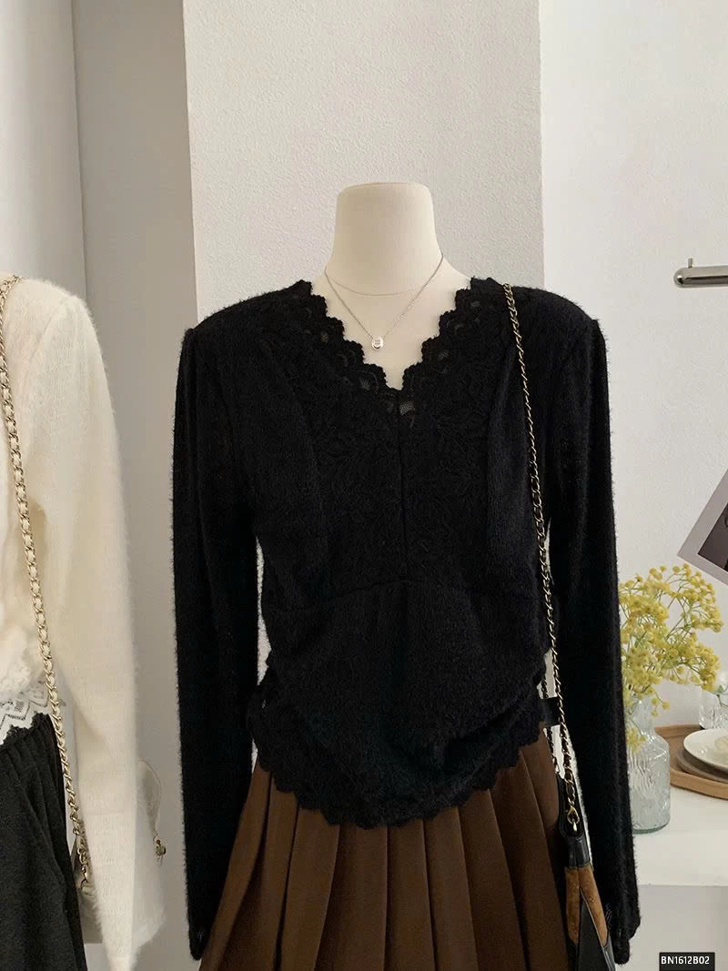 ÁO LÔNG CỔ V PHỐI REN NỮ