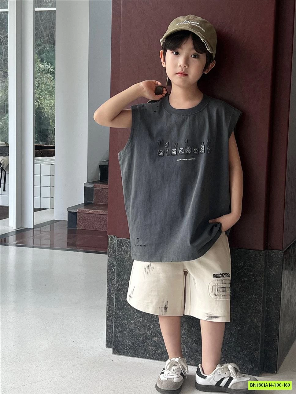 ÁO SÁT NÁCH THÊU CHỮ SNIDOLS