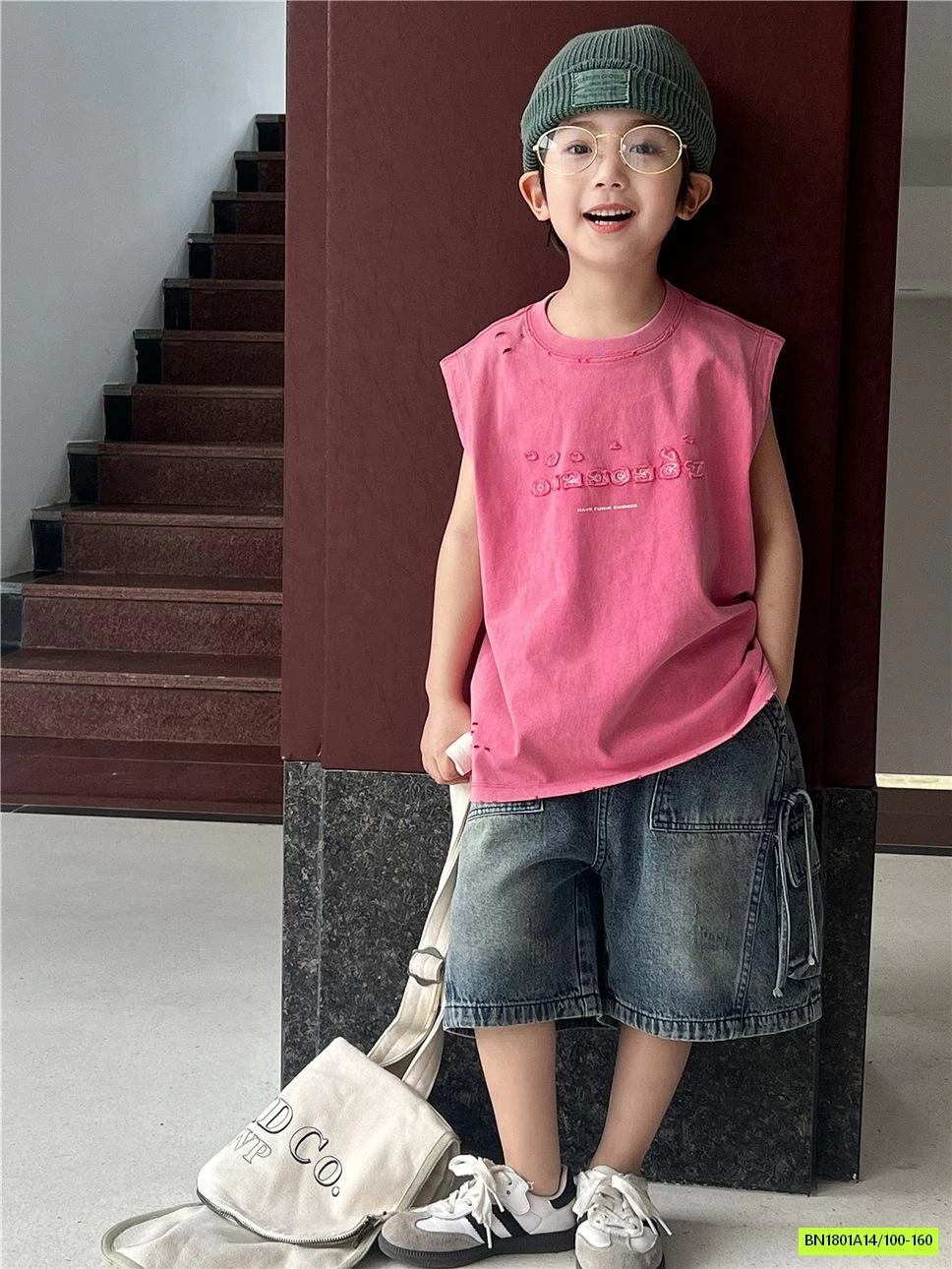 ÁO SÁT NÁCH THÊU CHỮ SNIDOLS