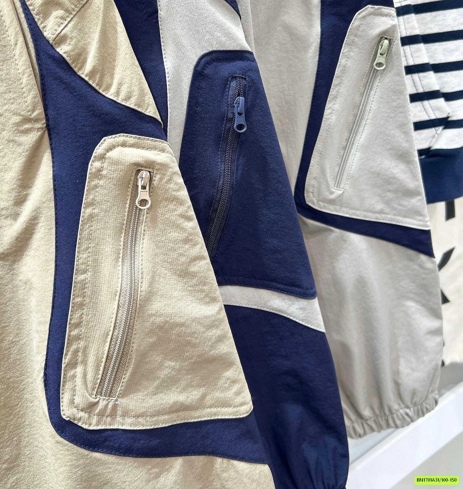 JOGGER PHỐI MÀU TÚI KACADY