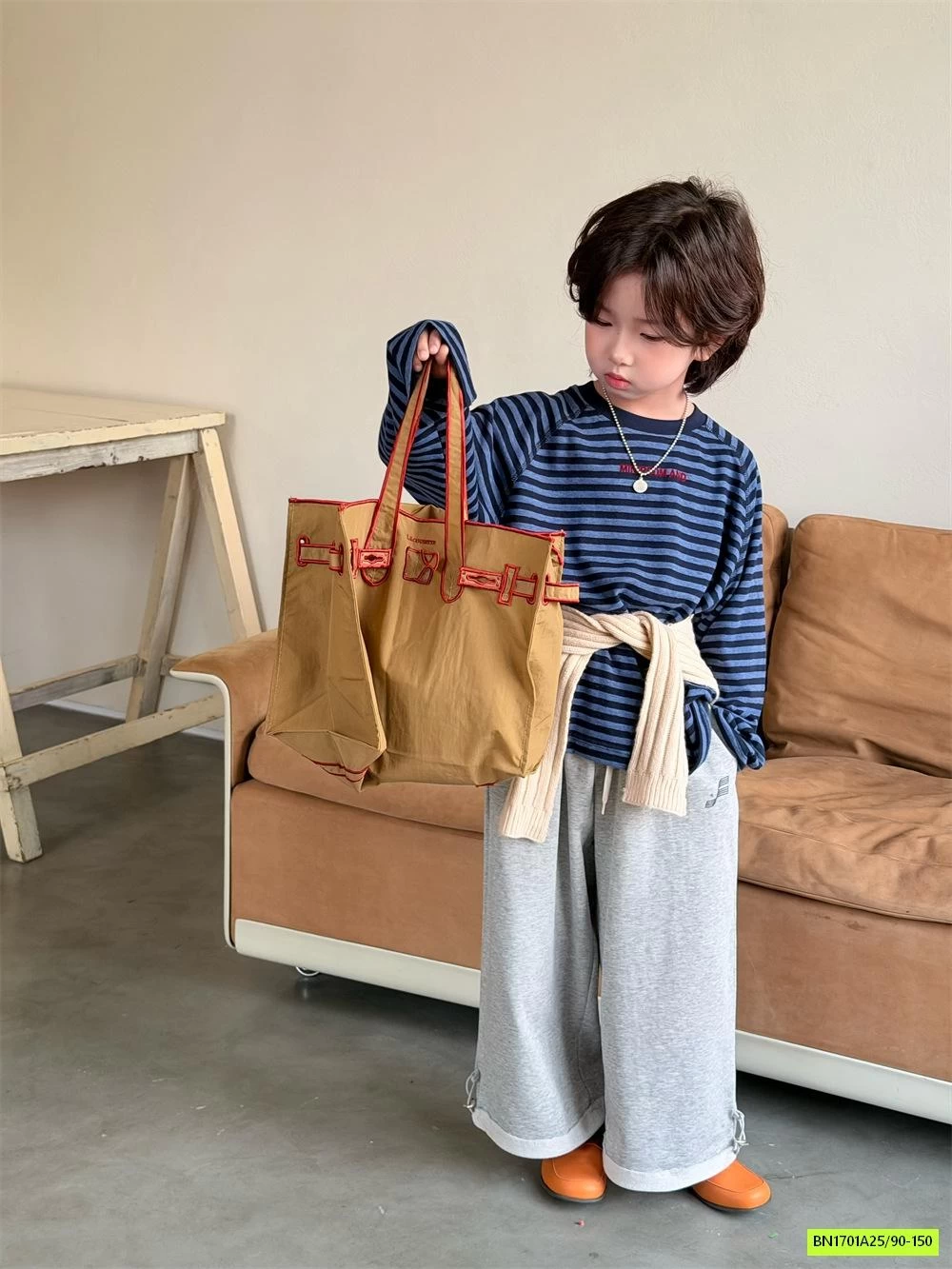 ÁO THUN KẺ SẮC MÀU