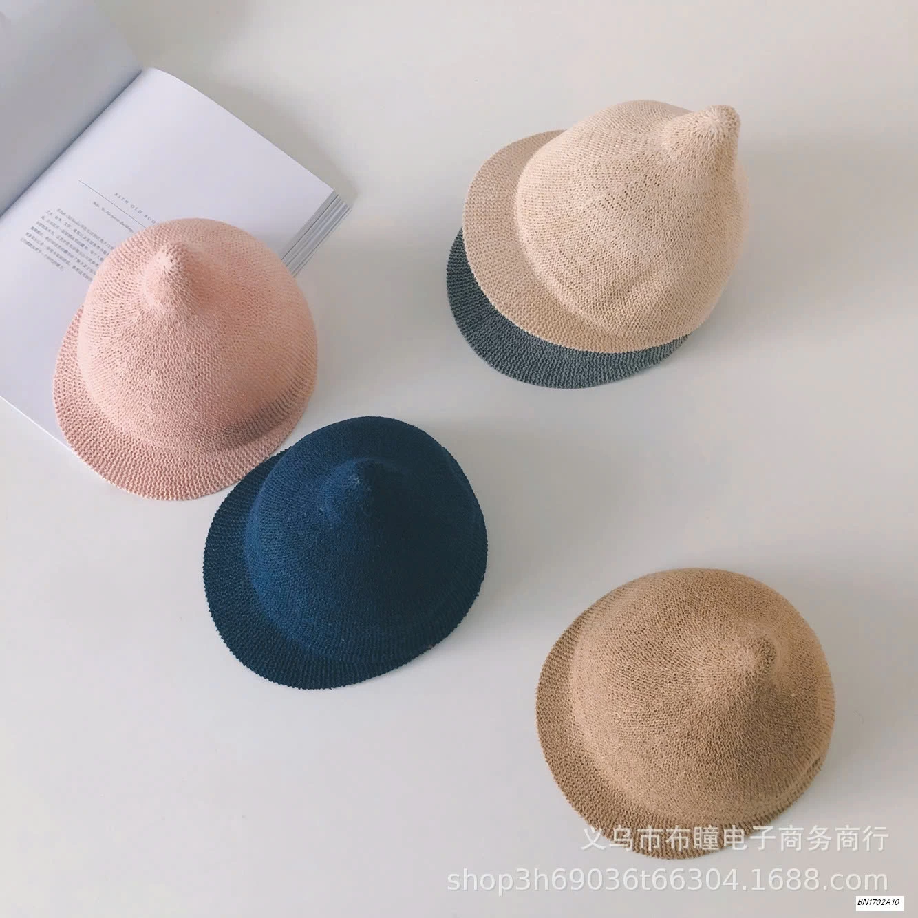 MŨ LƯỠI TRAI CHÓP NHỌN