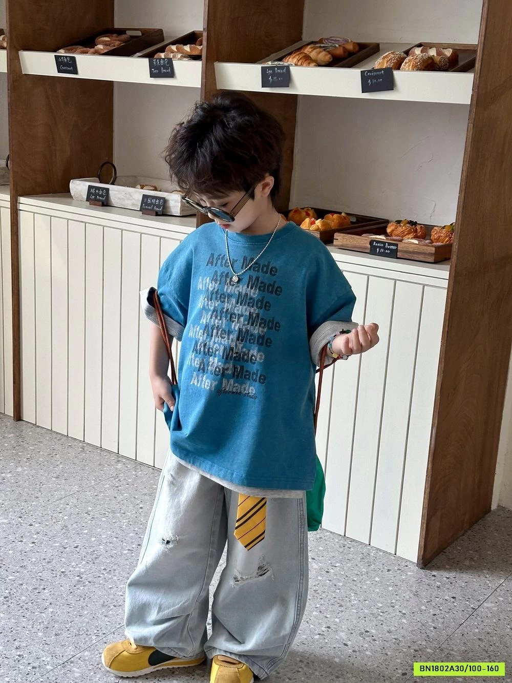 ÁO XANH COBAN IN CHỮ AFTE