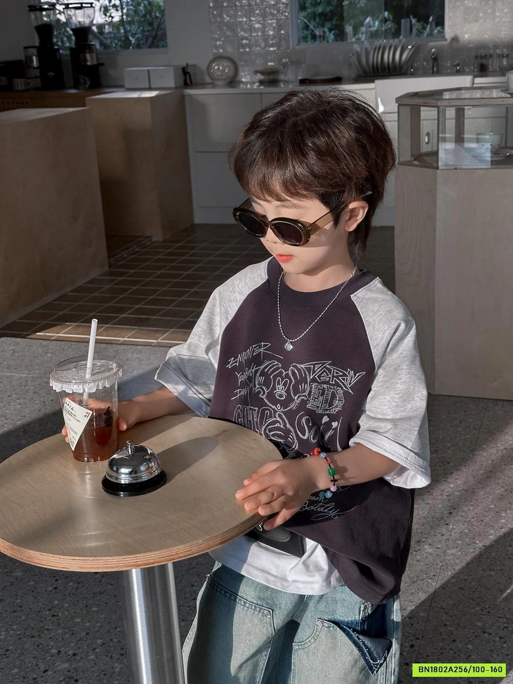 ÁO THUN HÌNH VẼ PHỐI MÀU TAY AFTE