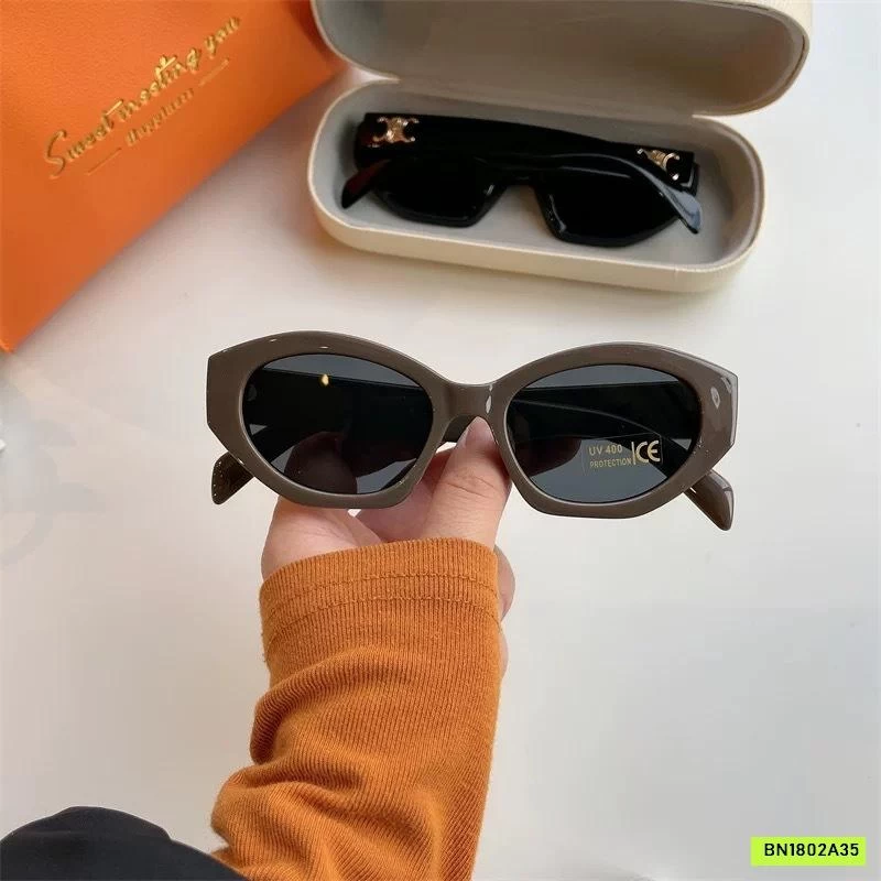 KÍNH RÂM THỜI TRANG