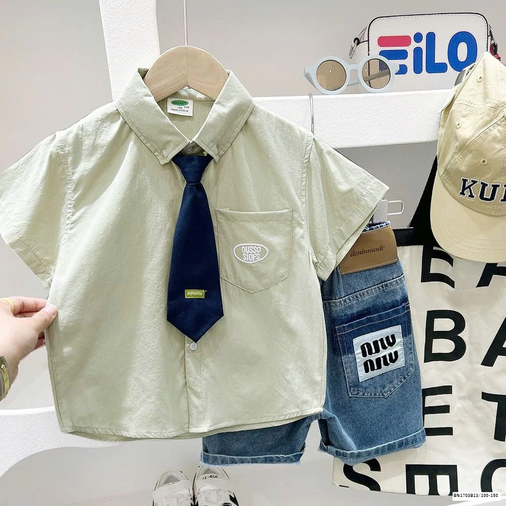 QUẦN VÀ ÁO KÈM CÀ VẠT KACADY