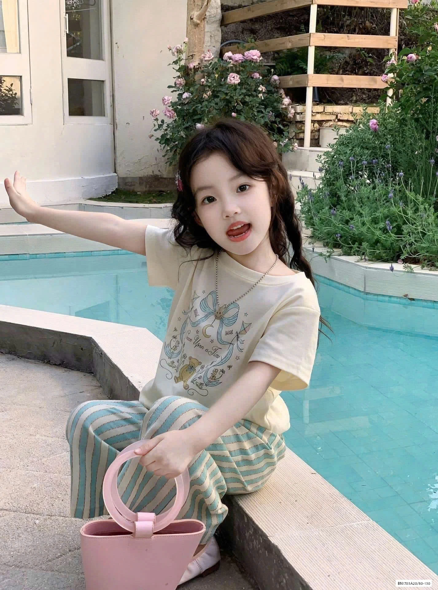 SÉT ÁO MIX QUẦN SUÔNG SỌC XANH