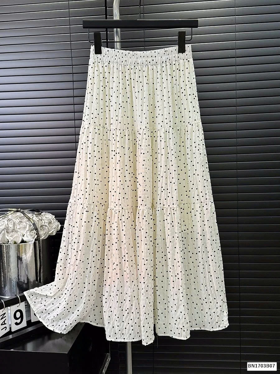 CHÂN VÁY CHẤM BI TQXK