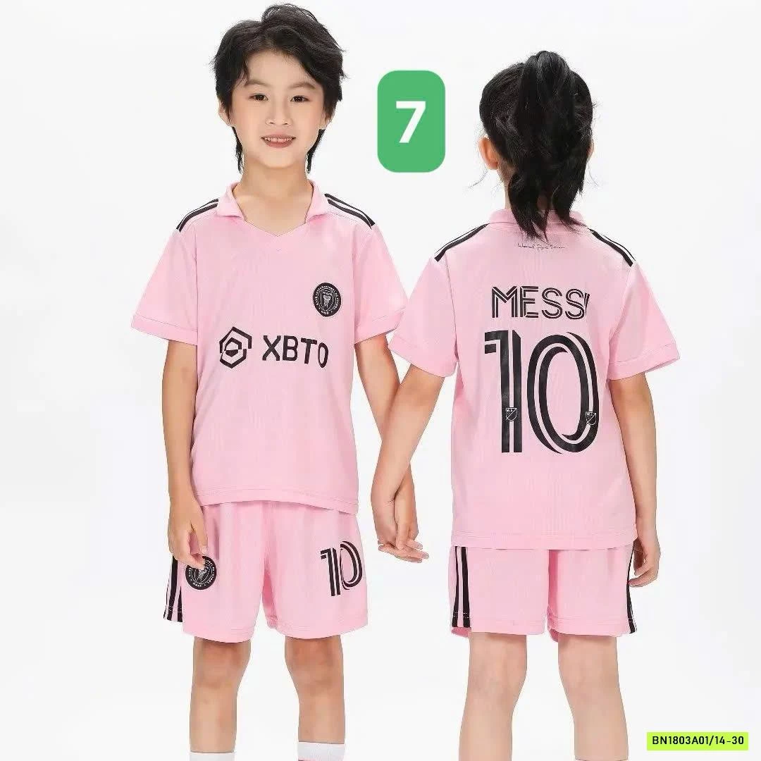 BỘ THỂ THAO BÓNG ĐÁ MẪU MỚI