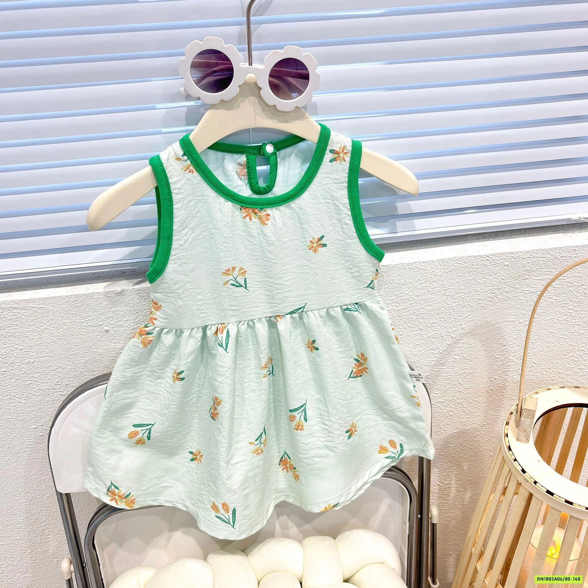 VÁY LANH SÁT NÁCH HOA NHÍ