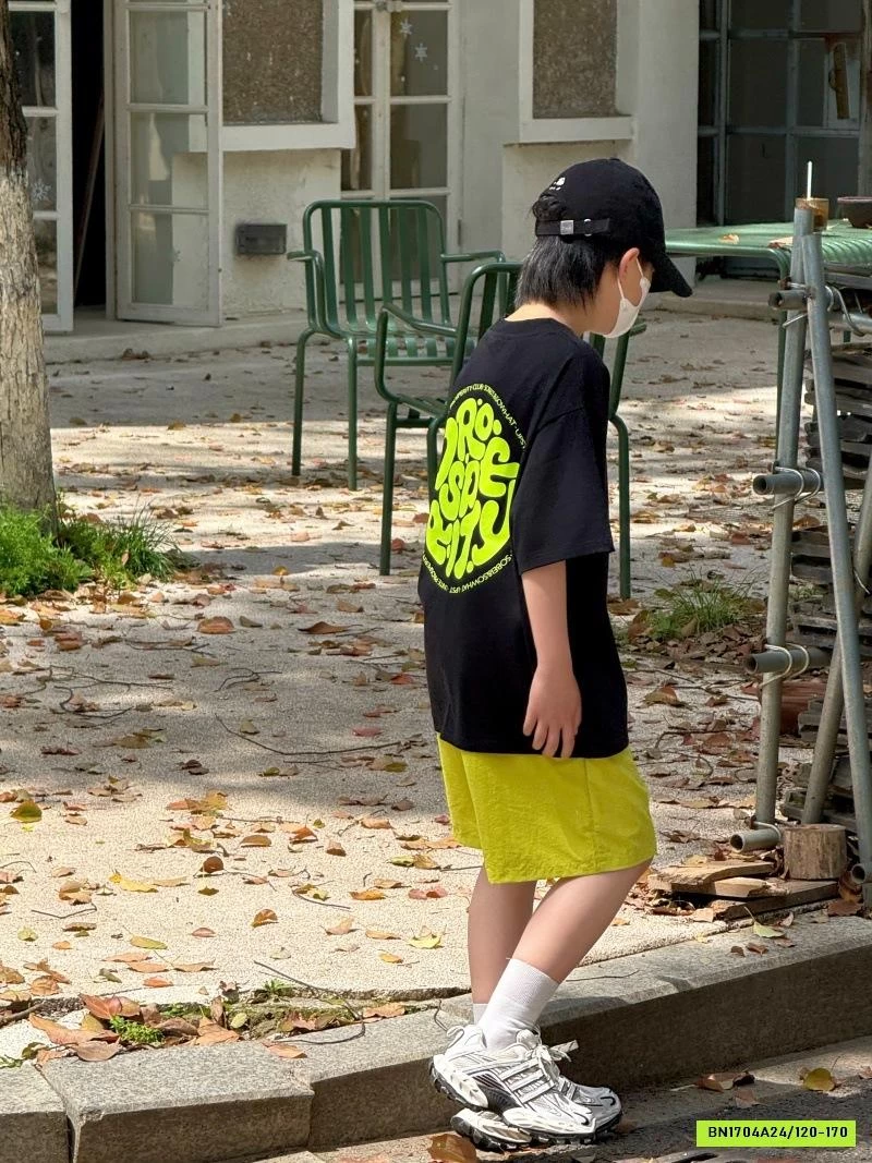 ÁO THUN IN HOẠT TIẾT LƯNG NỔI BẬT