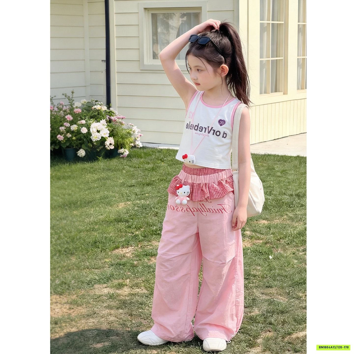 ÁO SÁT NÁCH MIX QUẦN GIÓ SUÔNG HỒNG