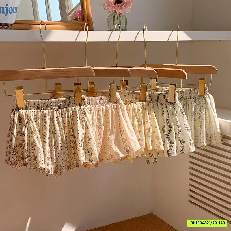 QUẦN GIẢ VÁY HOA NHÍ